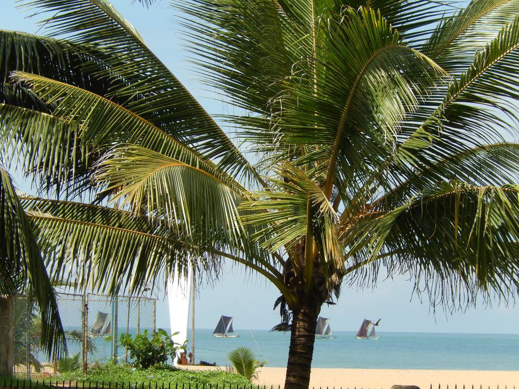 Janishi Residencies Hotel Negombo Exterior foto