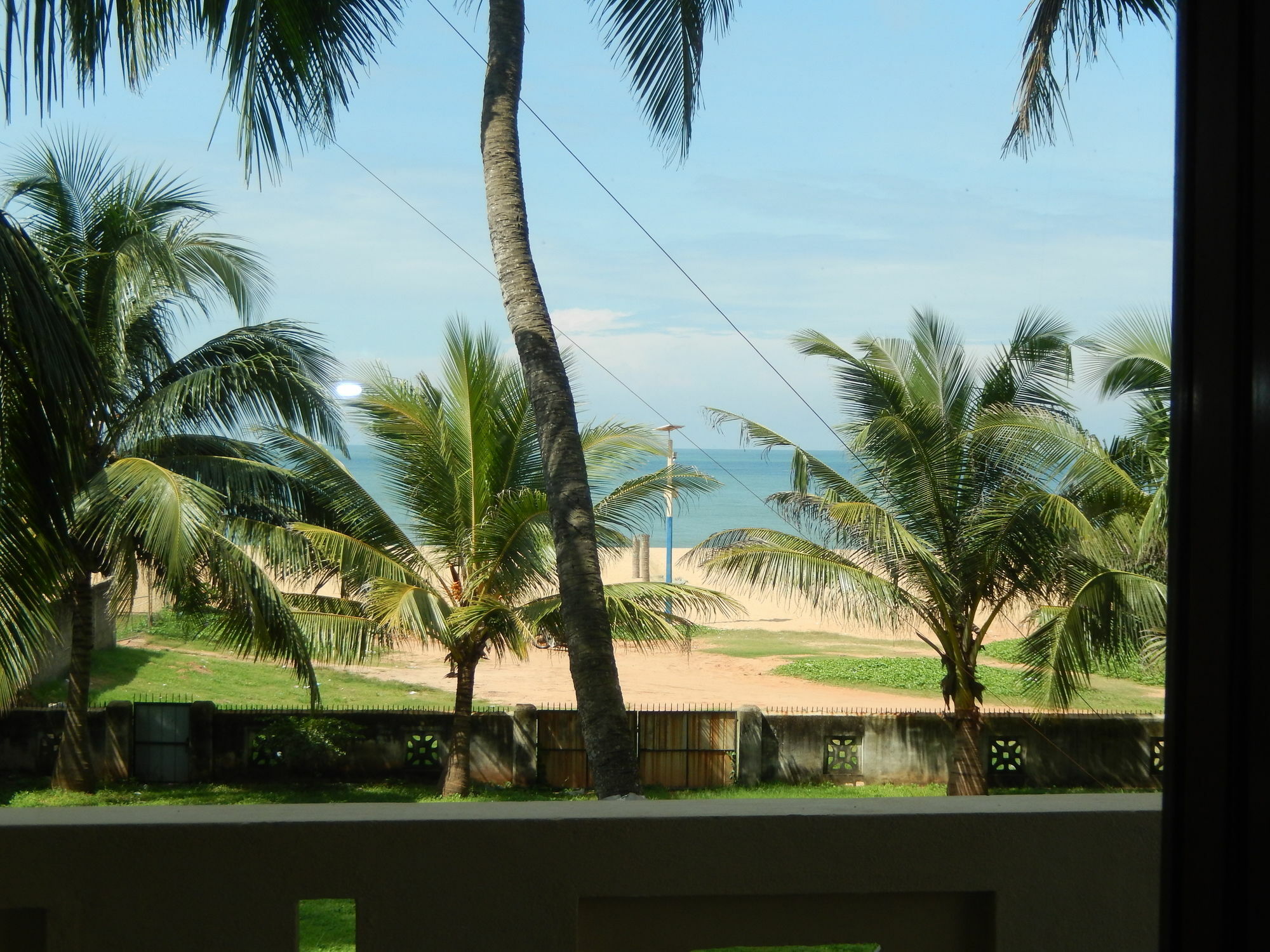 Janishi Residencies Hotel Negombo Exterior foto